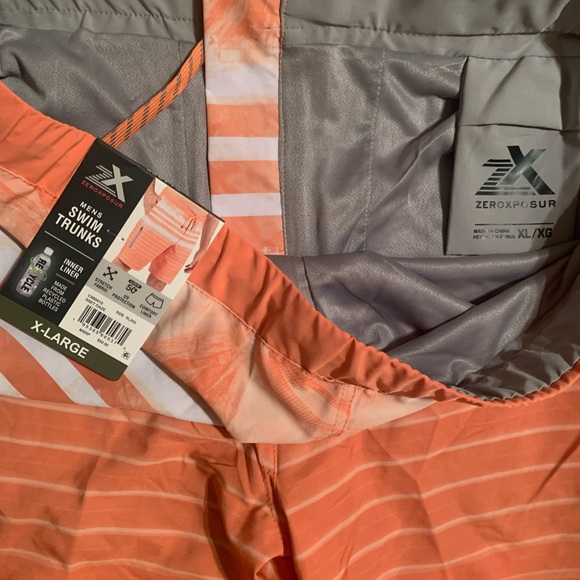 Men’s Swim Trunks Size XL NWT Board Shorts - Picture 9 of 9